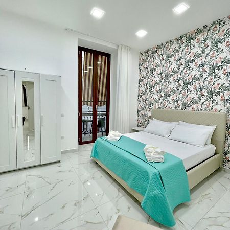 Virgy House Bed & Breakfast Napoli Ngoại thất bức ảnh