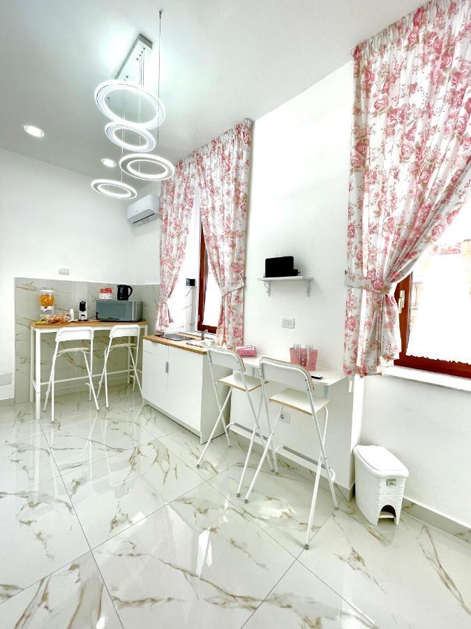Virgy House Bed & Breakfast Napoli Ngoại thất bức ảnh